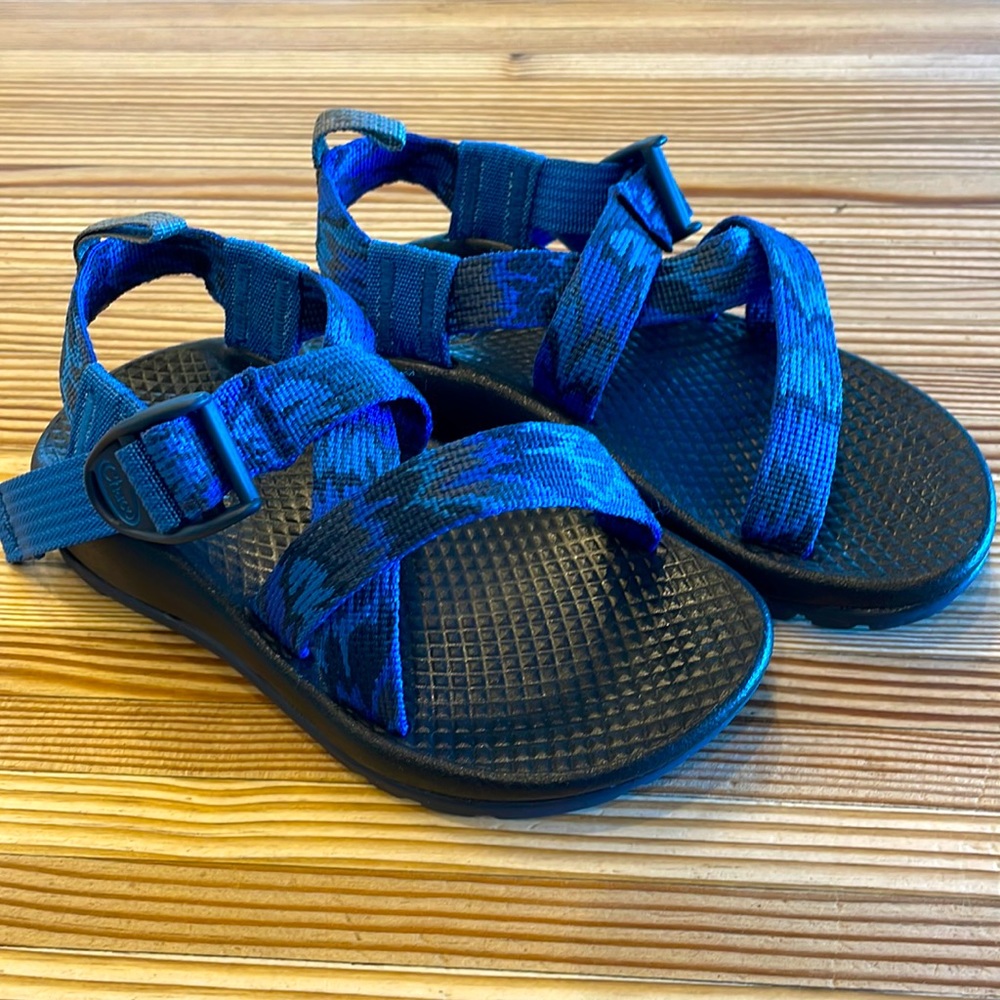 Chaco kids Ecotread sandals - never worn